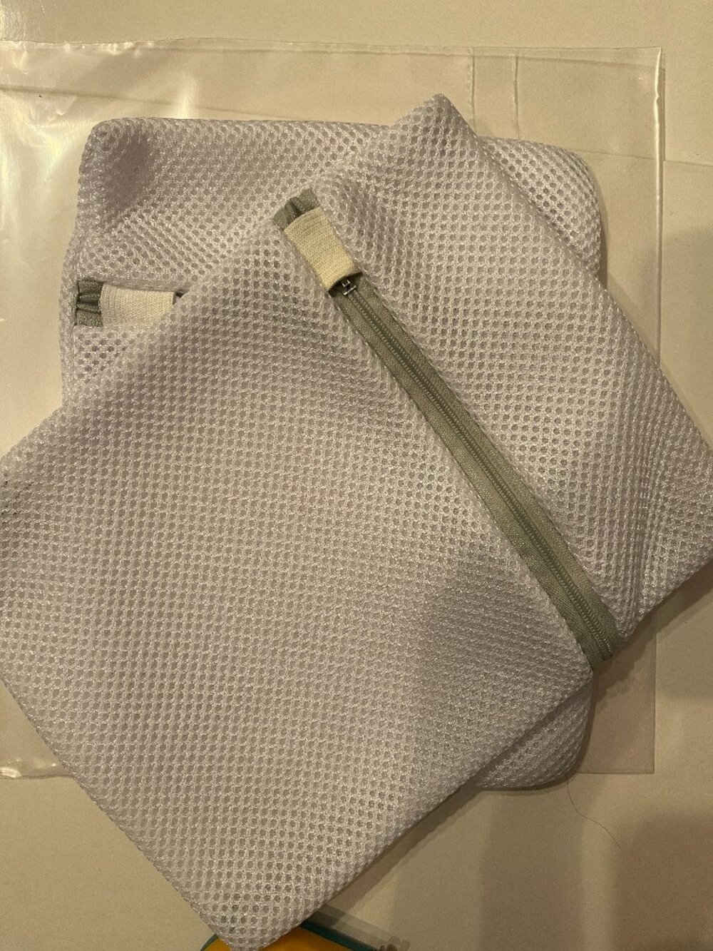 Laundry Bags (Mesh) Set of 2 Zipper Closure to Wash Delicates